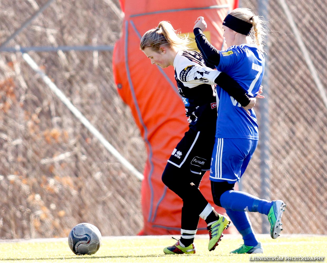 Träningsmatch Skövde KIK-IFK Örby 2-0,dam,Södermalms IP,Skövde,Sverige,Fotboll,,2015,107280