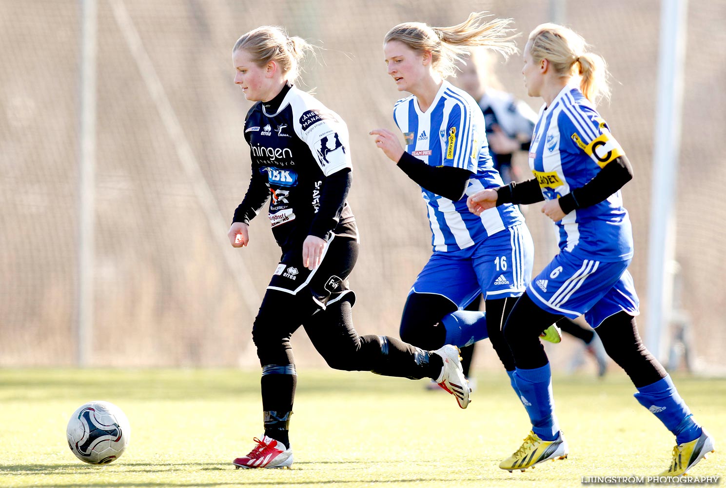 Träningsmatch Skövde KIK-IFK Örby 2-0,dam,Södermalms IP,Skövde,Sverige,Fotboll,,2015,107373