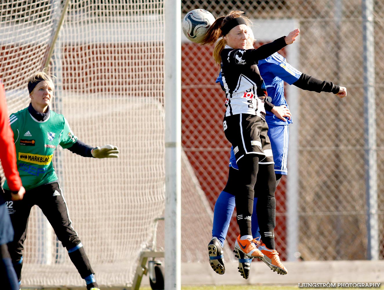 Träningsmatch Skövde KIK-IFK Örby 2-0,dam,Södermalms IP,Skövde,Sverige,Fotboll,,2015,107376