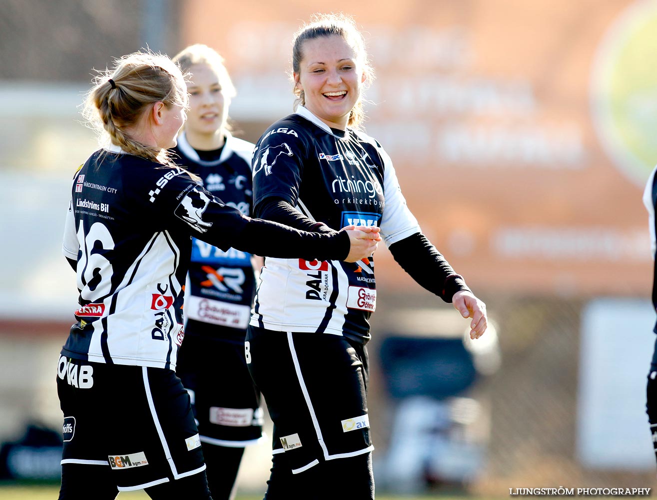 Träningsmatch Skövde KIK-IFK Örby 2-0,dam,Södermalms IP,Skövde,Sverige,Fotboll,,2015,107383