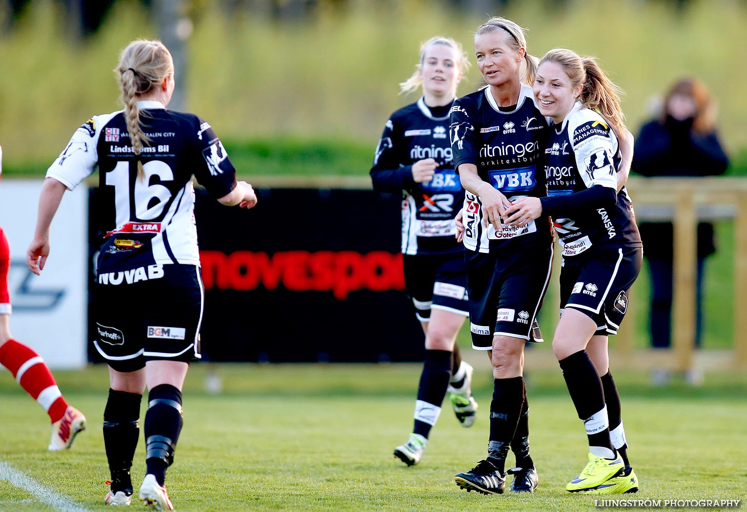 Mariestads BoIS FF-Skövde KIK 0-4,dam,Lekevi IP,Mariestad,Sverige,Fotboll,,2015,115955