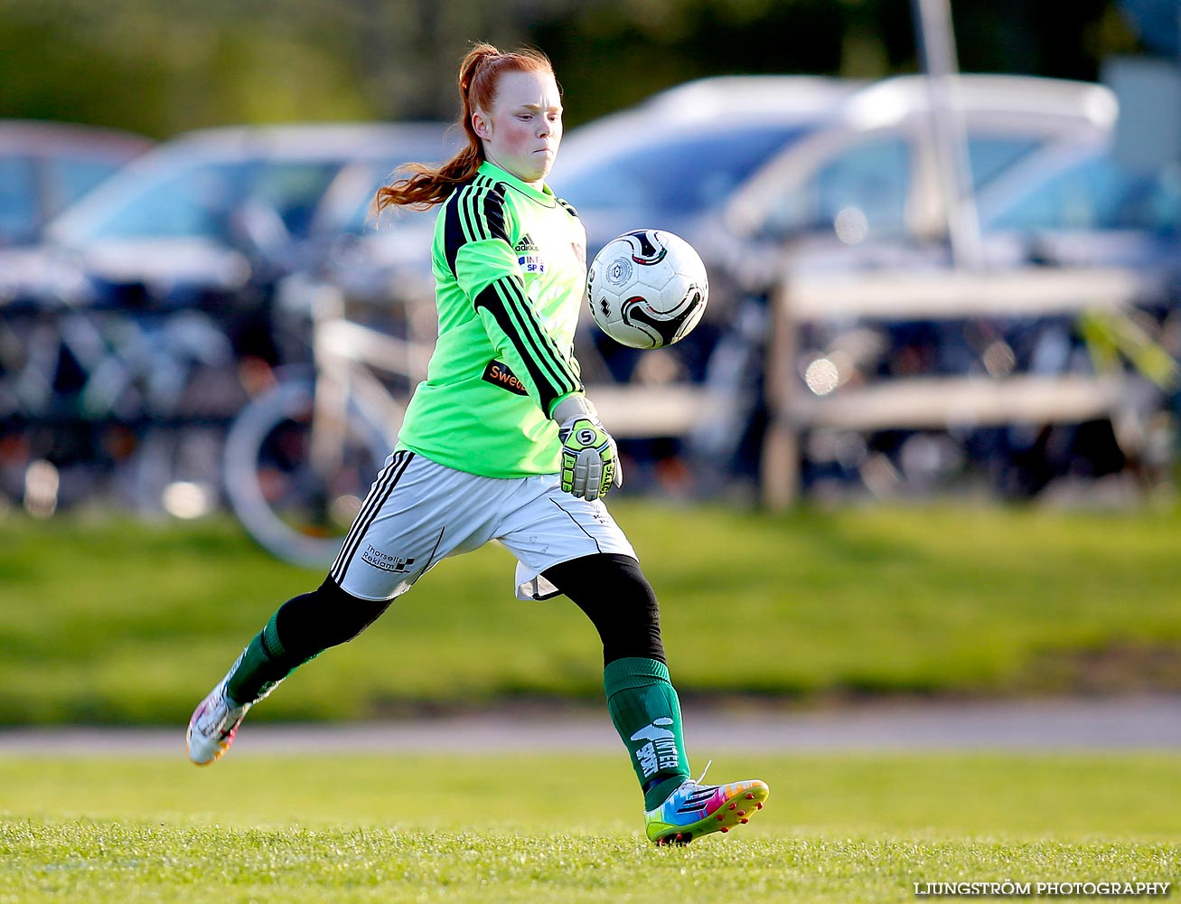 Skövde KIK U-Ulvåkers IF U 2-2,dam,Lillegårdens IP,Skövde,Sverige,Fotboll,,2015,117252