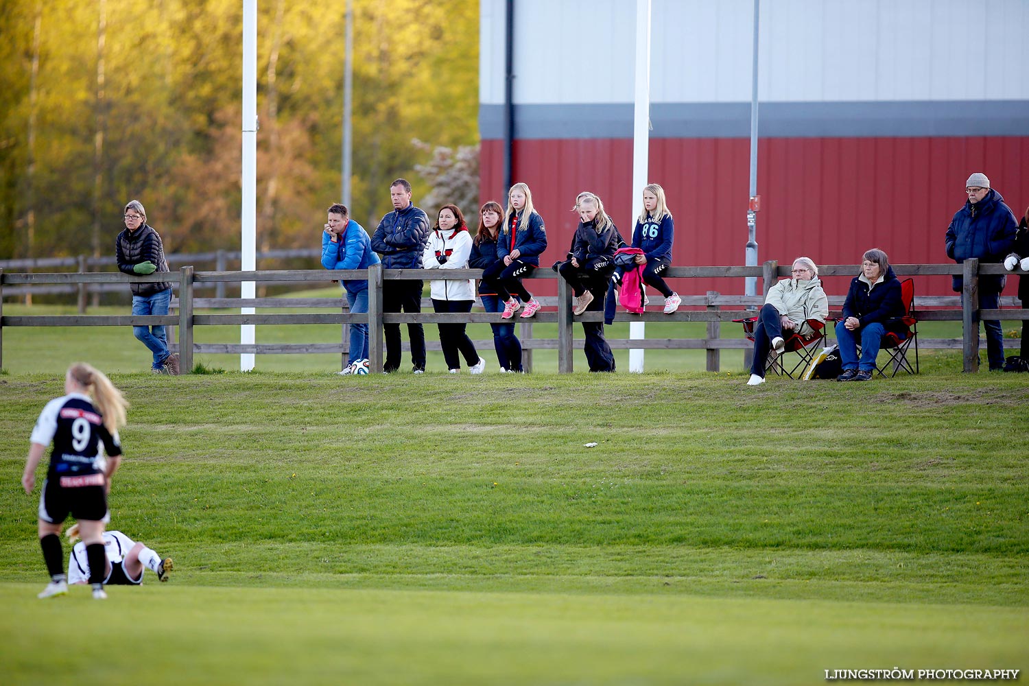 Skövde KIK U-Ulvåkers IF U 2-2,dam,Lillegårdens IP,Skövde,Sverige,Fotboll,,2015,117358