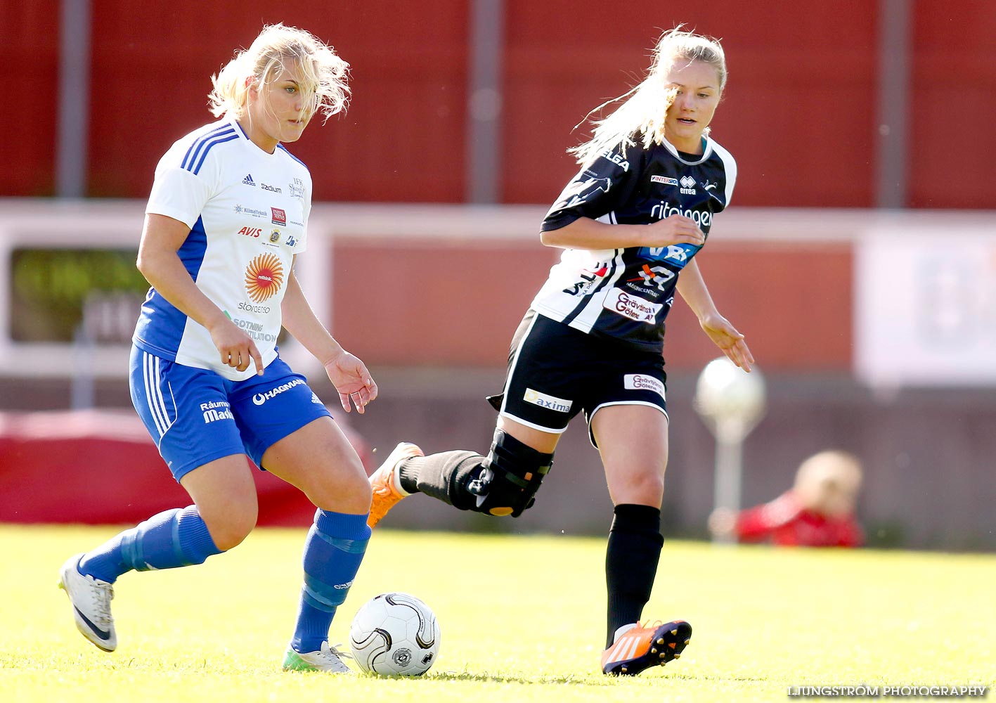 Skövde KIK-IFK Skoghall 4-2,dam,Södermalms IP,Skövde,Sverige,Fotboll,,2015,118879