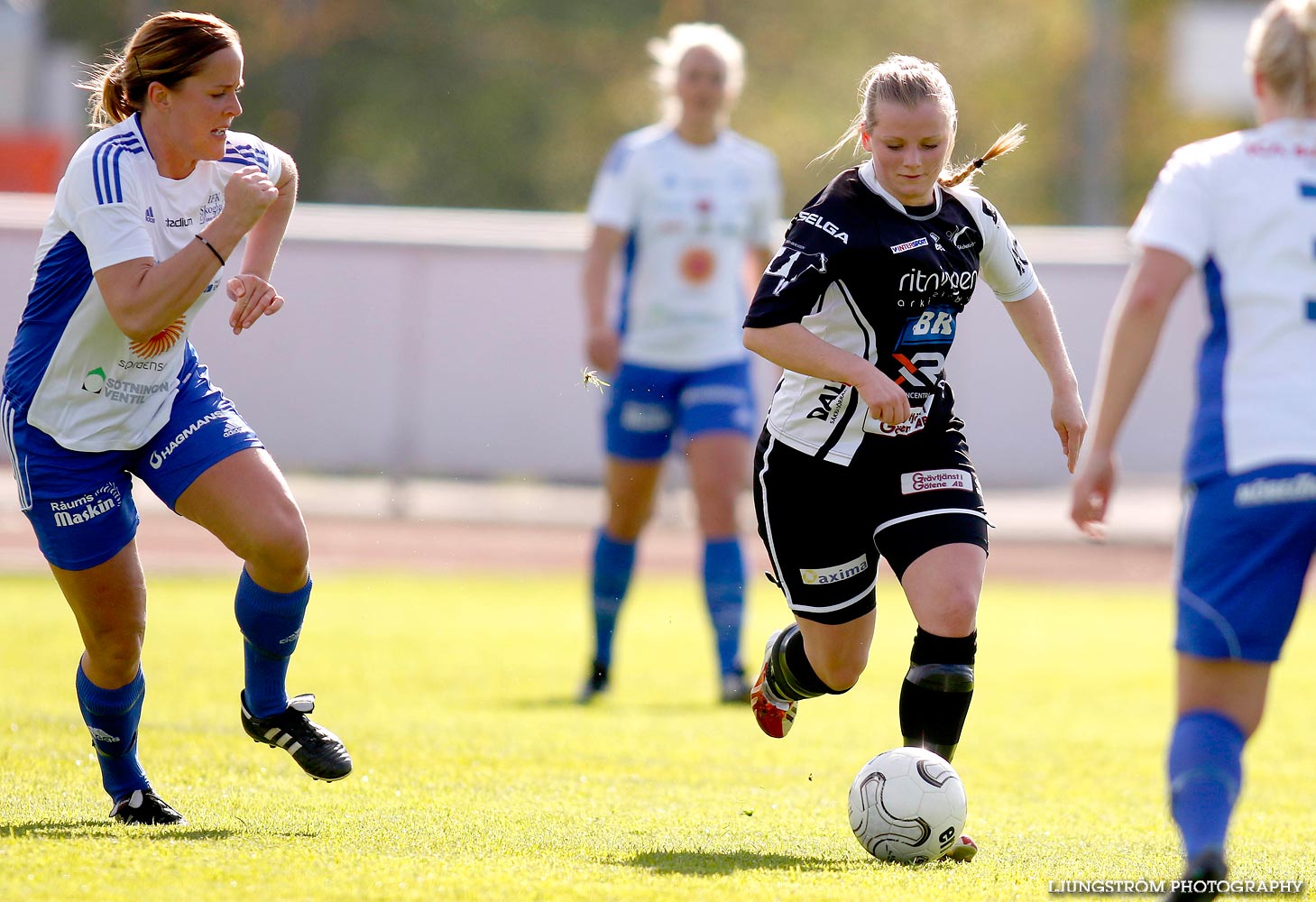 Skövde KIK-IFK Skoghall 4-2,dam,Södermalms IP,Skövde,Sverige,Fotboll,,2015,118903