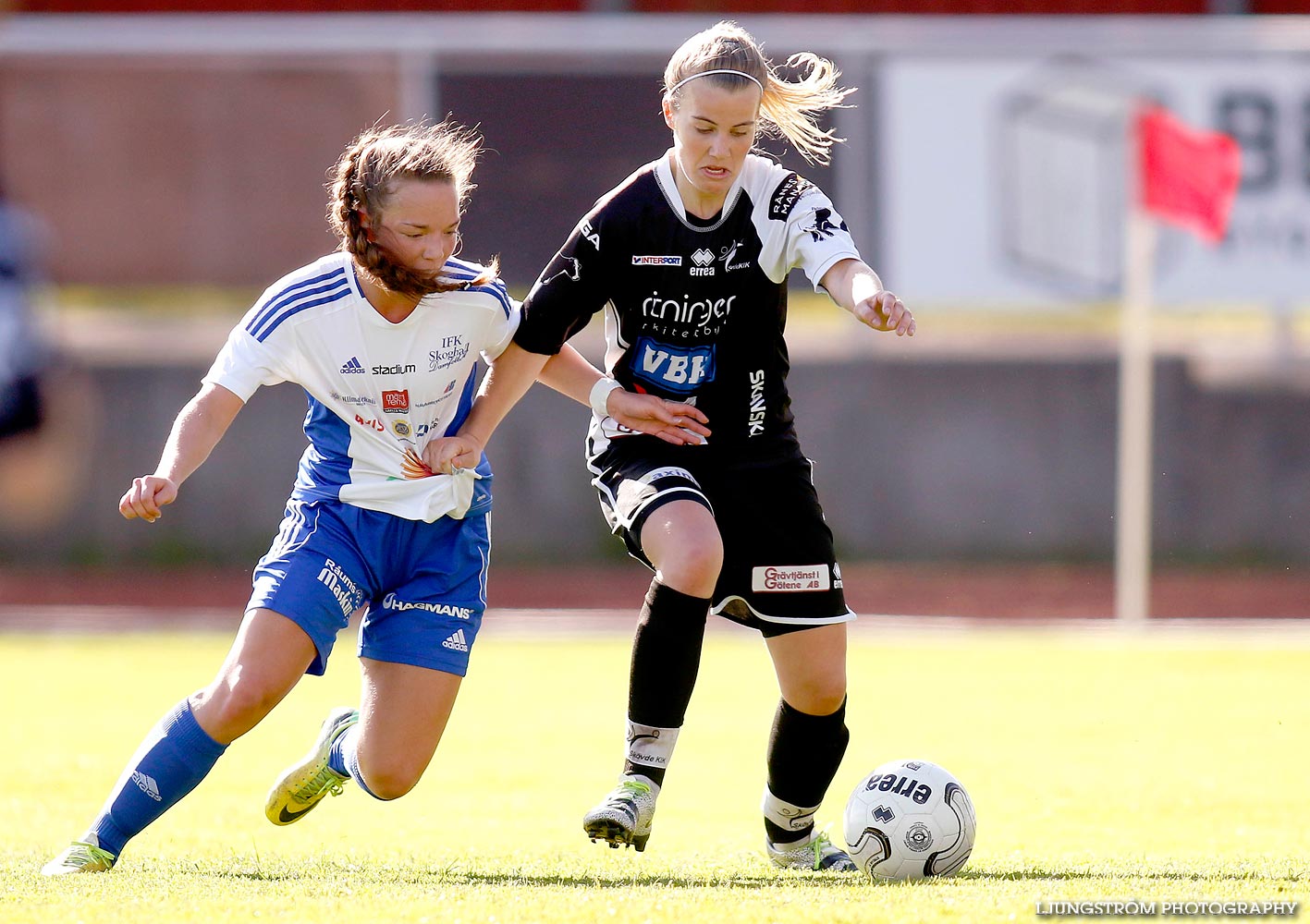 Skövde KIK-IFK Skoghall 4-2,dam,Södermalms IP,Skövde,Sverige,Fotboll,,2015,118926