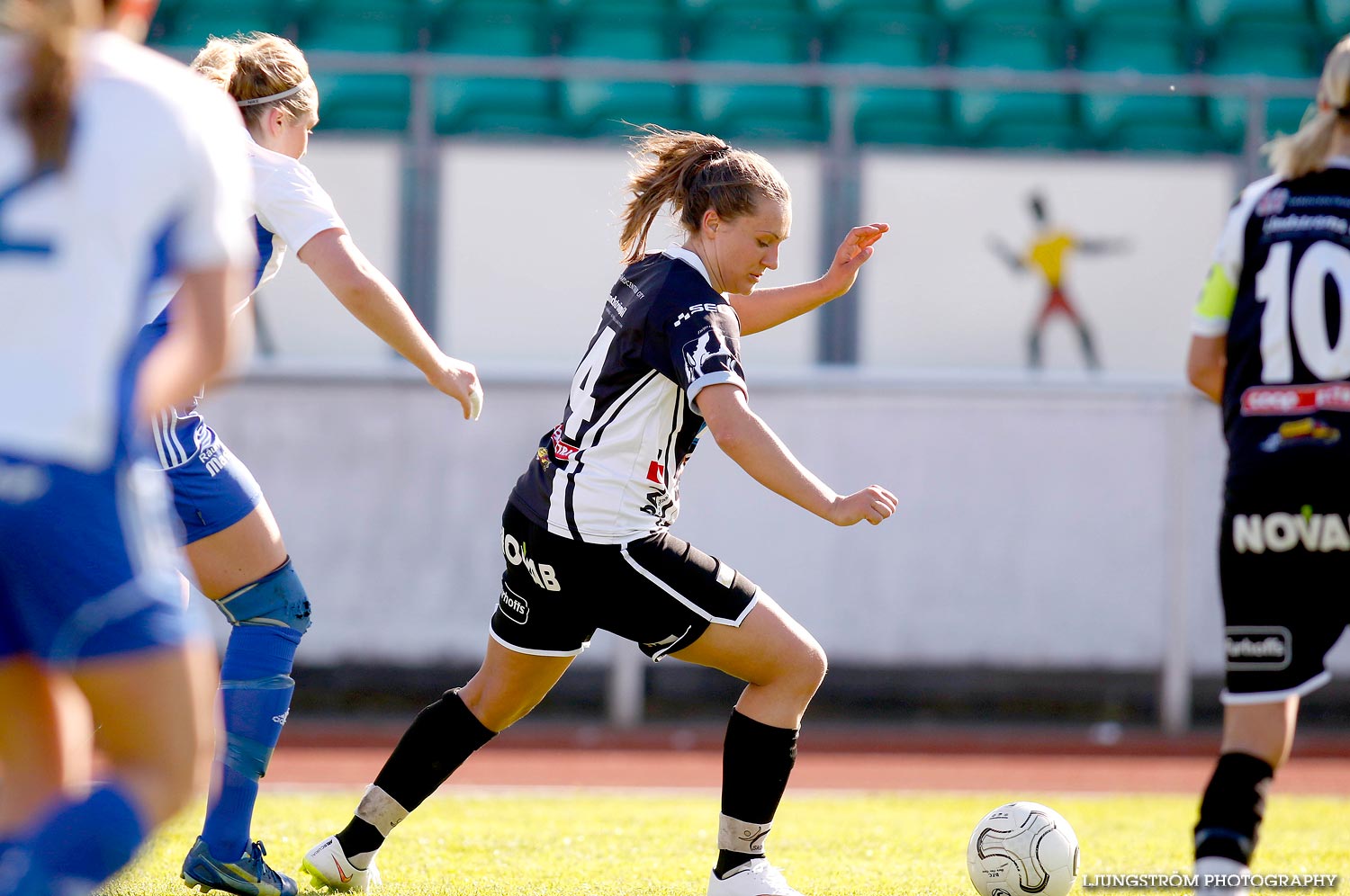 Skövde KIK-IFK Skoghall 4-2,dam,Södermalms IP,Skövde,Sverige,Fotboll,,2015,118934