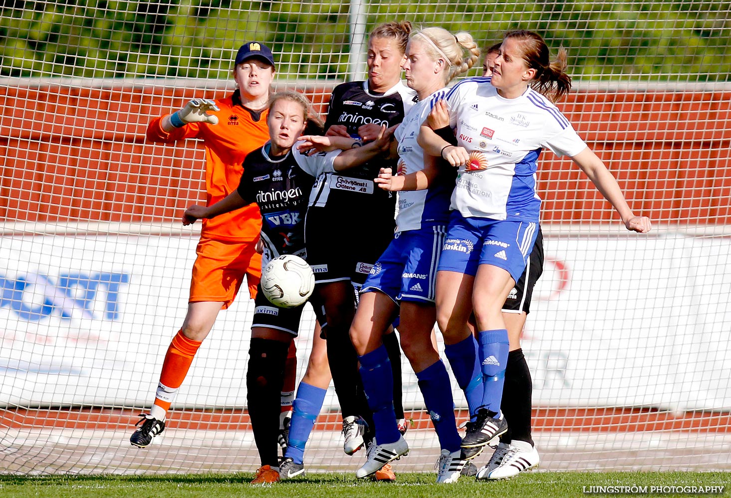 Skövde KIK-IFK Skoghall 4-2,dam,Södermalms IP,Skövde,Sverige,Fotboll,,2015,118954