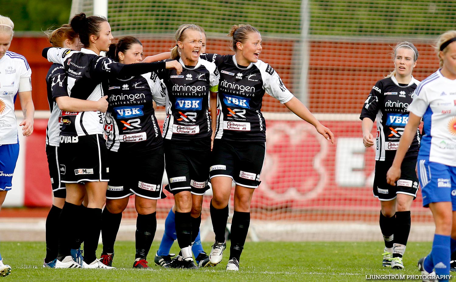 Skövde KIK-IFK Skoghall 4-2,dam,Södermalms IP,Skövde,Sverige,Fotboll,,2015,118990