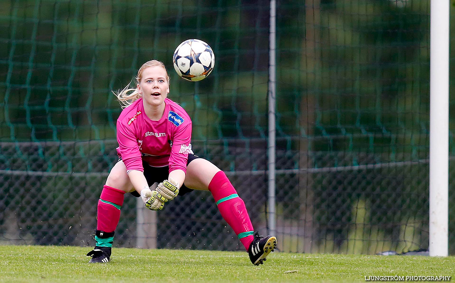 Ulvåkers IF-Våmbs IF 4-3,dam,Åbrovallen,Ulvåker,Sverige,Fotboll,,2015,128415