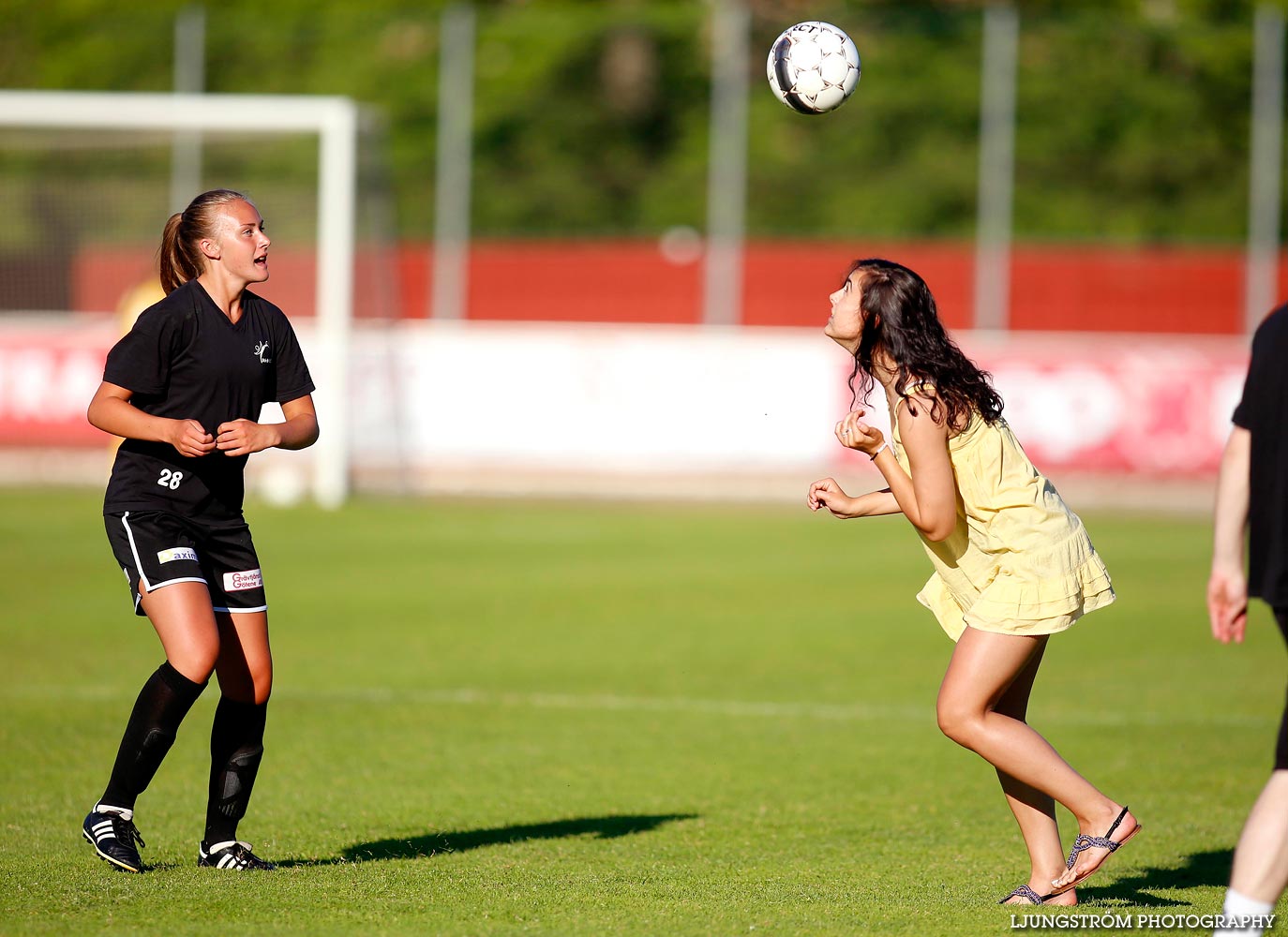 Skövde KIK-Rävåsens IK 2-4,dam,Södermalms IP,Skövde,Sverige,Fotboll,,2015,119863