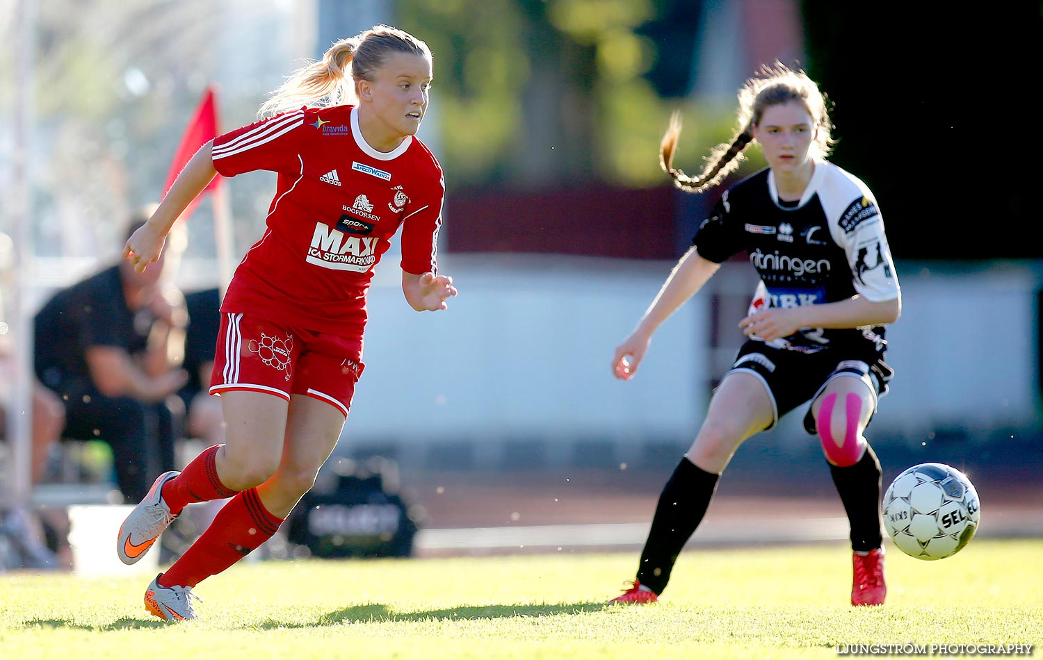 Skövde KIK-Rävåsens IK 2-4,dam,Södermalms IP,Skövde,Sverige,Fotboll,,2015,119868