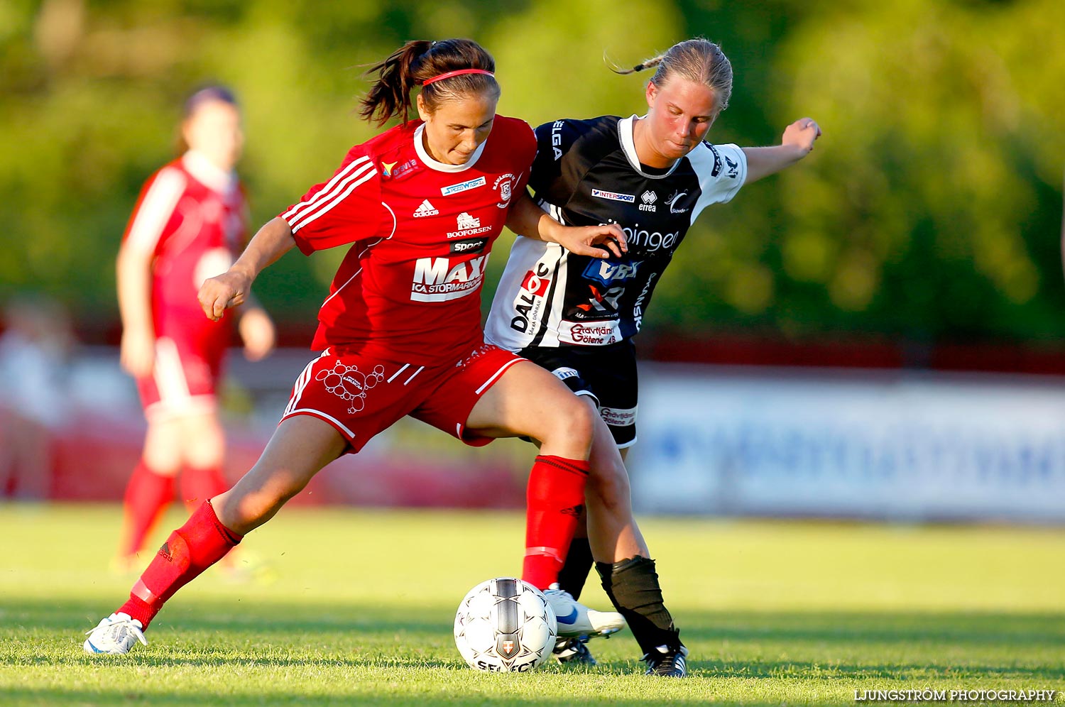 Skövde KIK-Rävåsens IK 2-4,dam,Södermalms IP,Skövde,Sverige,Fotboll,,2015,119974