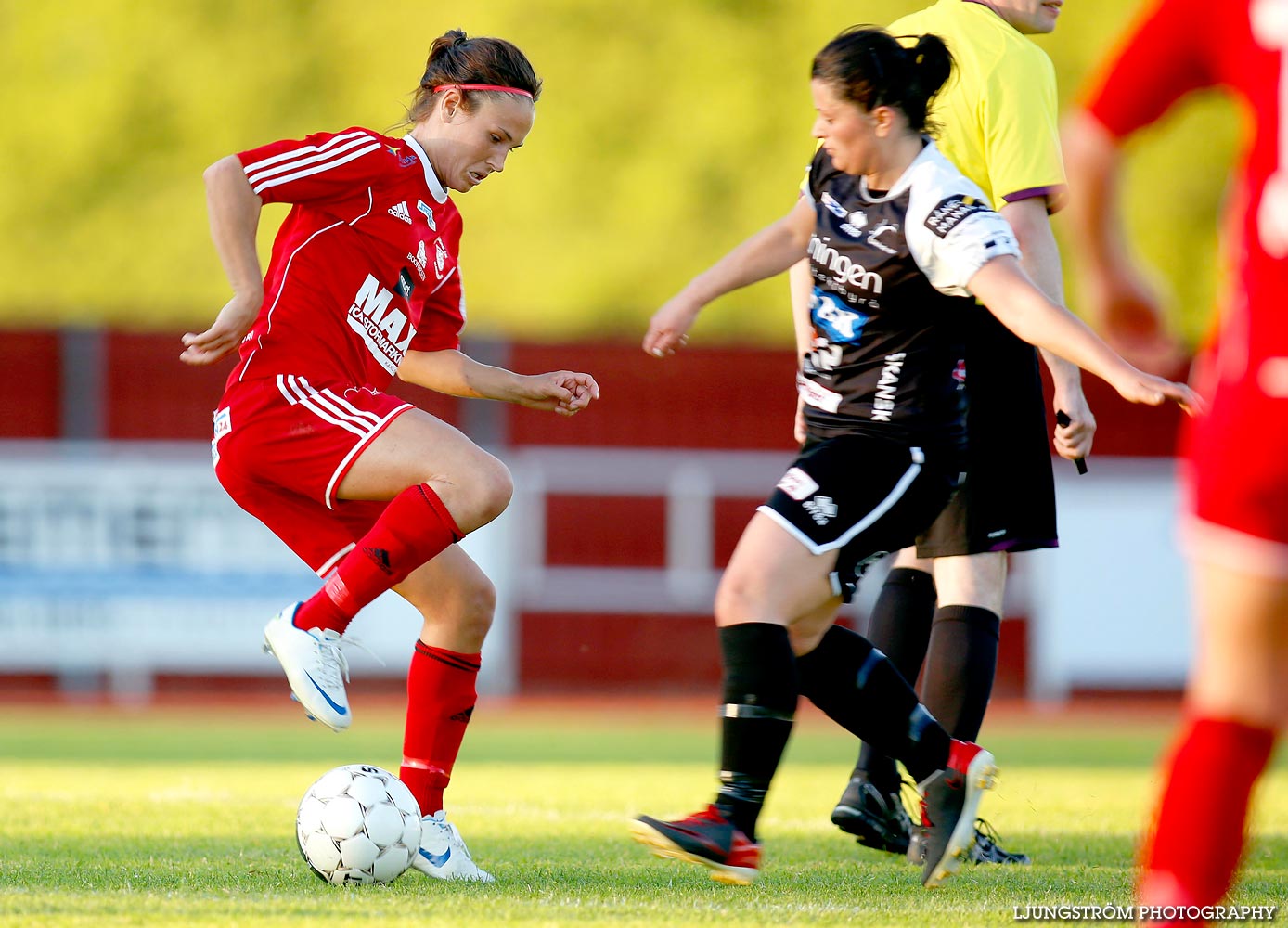 Skövde KIK-Rävåsens IK 2-4,dam,Södermalms IP,Skövde,Sverige,Fotboll,,2015,119990