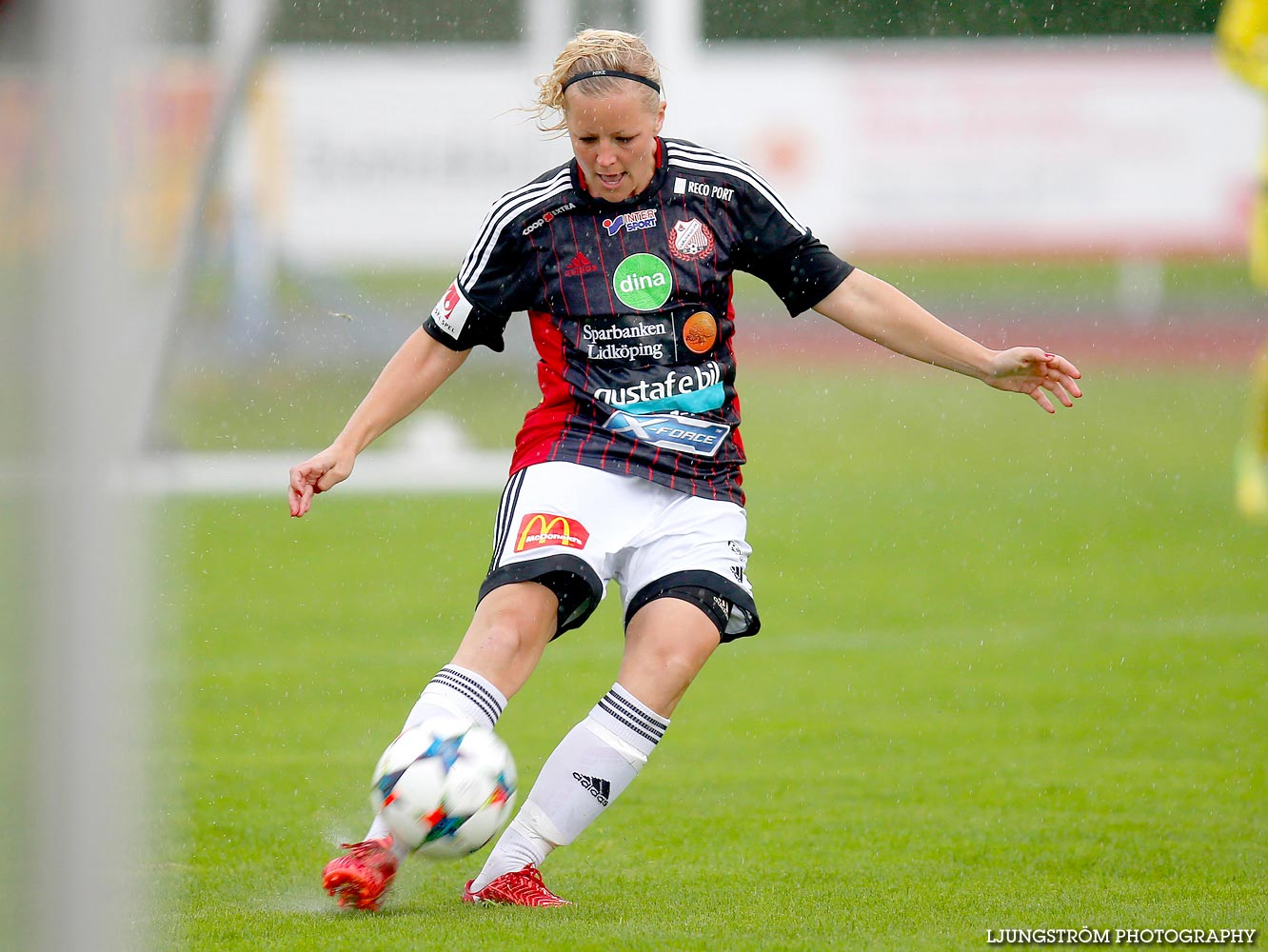 Lidköpings FK-Kungsbacka DFF 2-2,dam,Framnäs IP,Lidköping,Sverige,Fotboll,,2015,120028