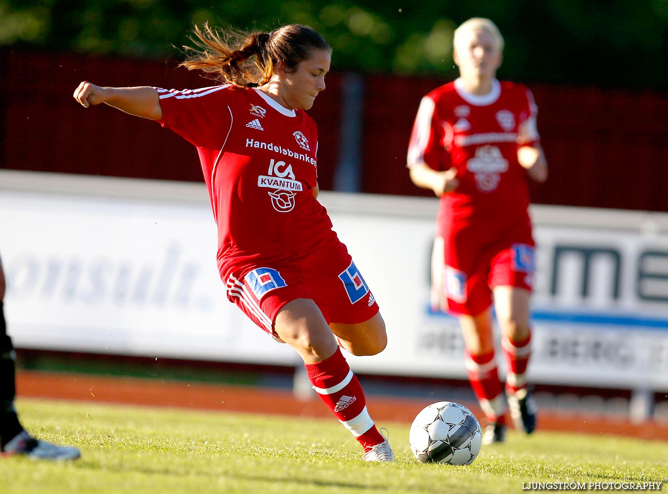 Skövde KIK-Mariestads BoIS FF 5-1,dam,Södermalms IP,Skövde,Sverige,Fotboll,,2015,121706