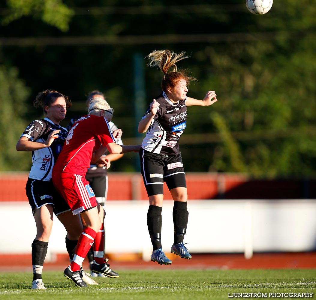 Skövde KIK-Mariestads BoIS FF 5-1,dam,Södermalms IP,Skövde,Sverige,Fotboll,,2015,121707