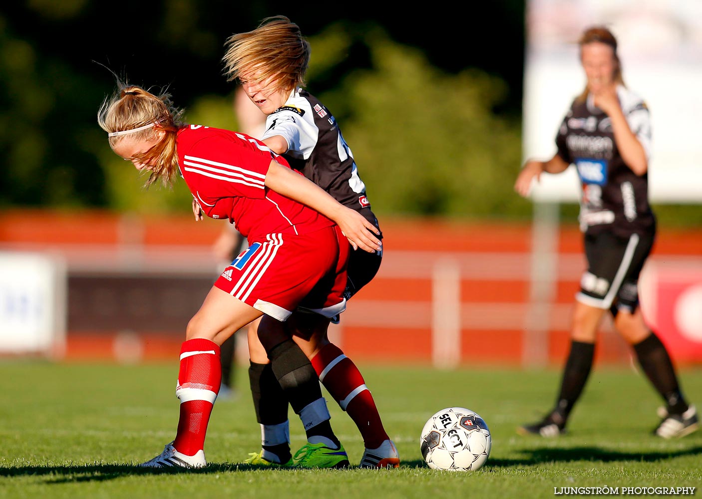 Skövde KIK-Mariestads BoIS FF 5-1,dam,Södermalms IP,Skövde,Sverige,Fotboll,,2015,121745