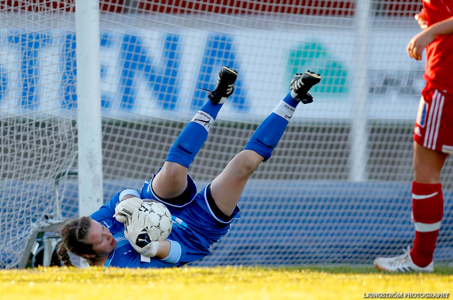 Skövde KIK-Mariestads BoIS FF 5-1,dam,Södermalms IP,Skövde,Sverige,Fotboll,,2015,121789