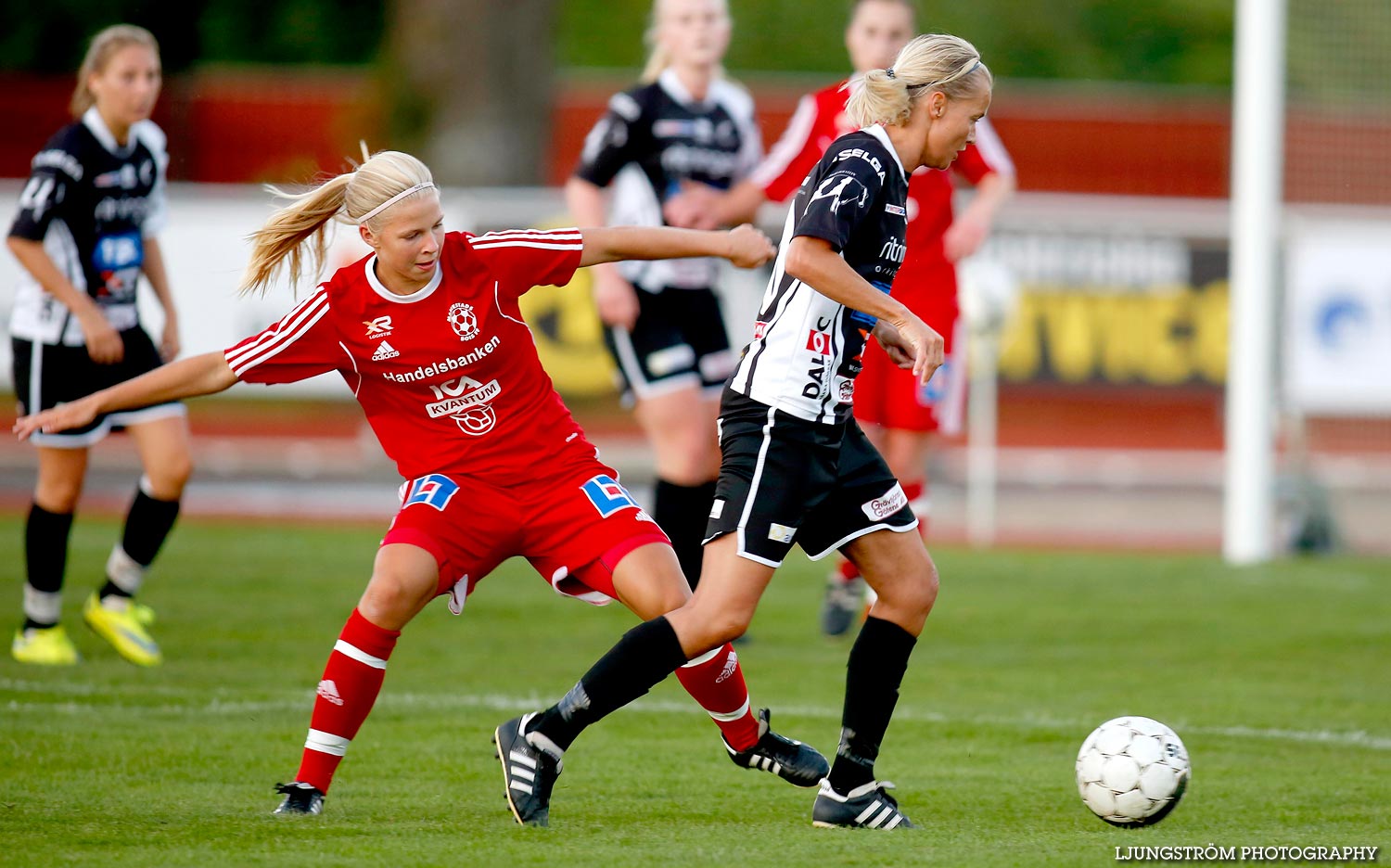 Skövde KIK-Mariestads BoIS FF 5-1,dam,Södermalms IP,Skövde,Sverige,Fotboll,,2015,121872