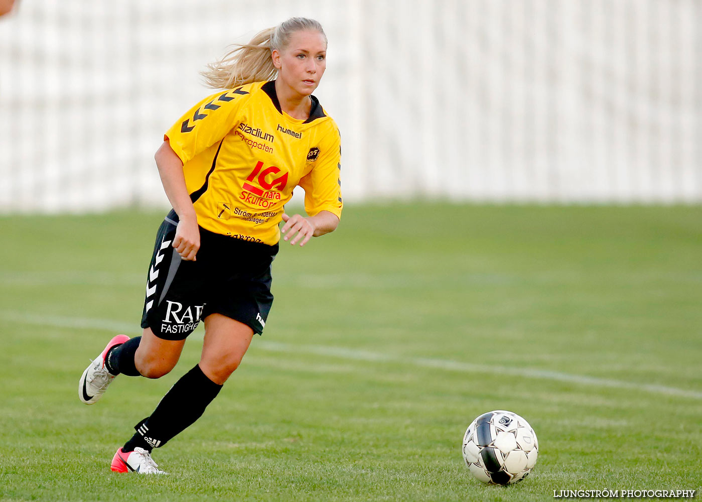 Skultorps IF-Axvalls IF 3-2,dam,Orkanvallen,Skultorp,Sverige,Fotboll,,2015,122129