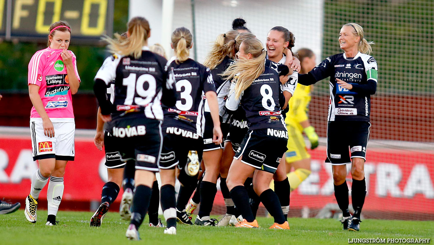 DM 1/2-final Skövde KIK-Lidköpings FK 3-4,dam,Södermalms IP,Skövde,Sverige,Fotboll,,2015,122468