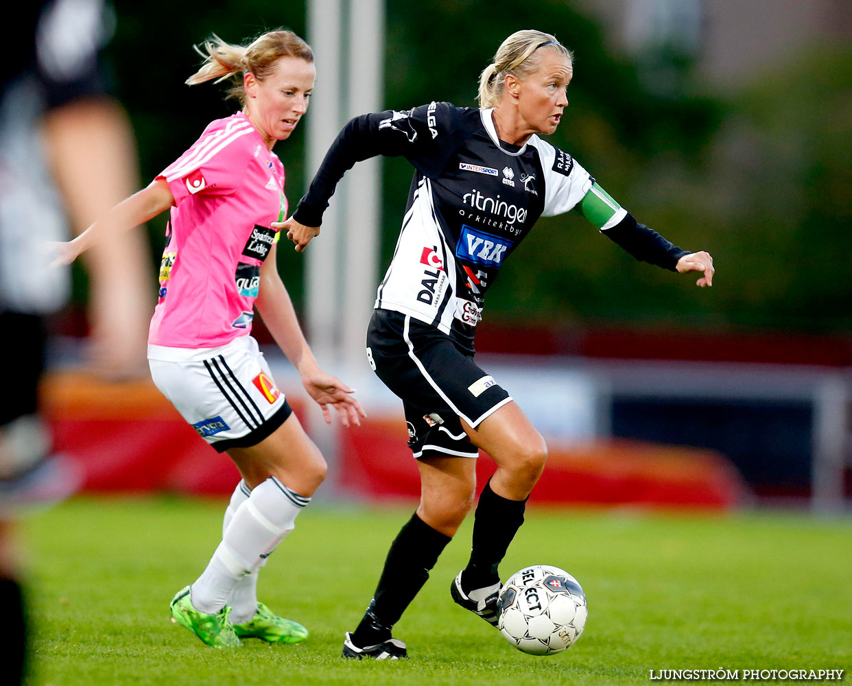 DM 1/2-final Skövde KIK-Lidköpings FK 3-4,dam,Södermalms IP,Skövde,Sverige,Fotboll,,2015,122508