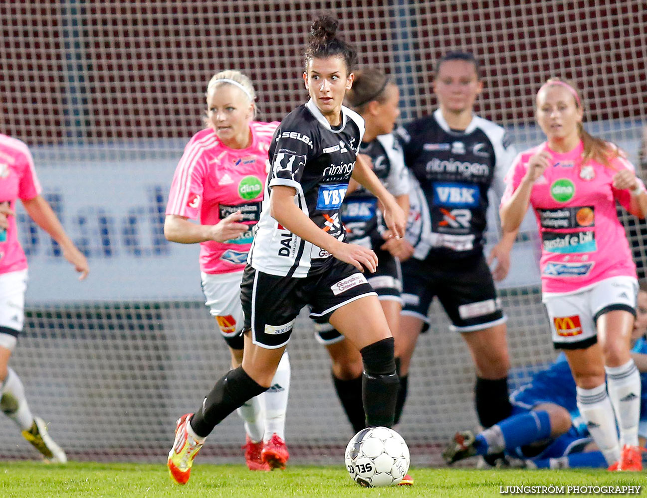 DM 1/2-final Skövde KIK-Lidköpings FK 3-4,dam,Södermalms IP,Skövde,Sverige,Fotboll,,2015,122532