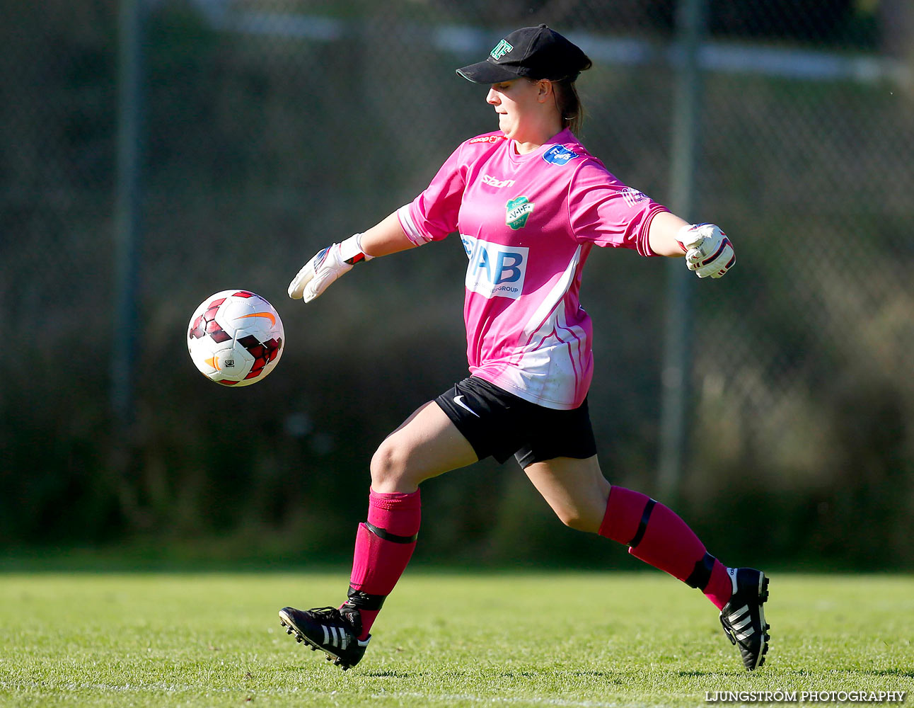 Våmbs IF-Ulvåkers IF 3-2,dam,Claesborgs IP,Skövde,Sverige,Fotboll,,2015,122329