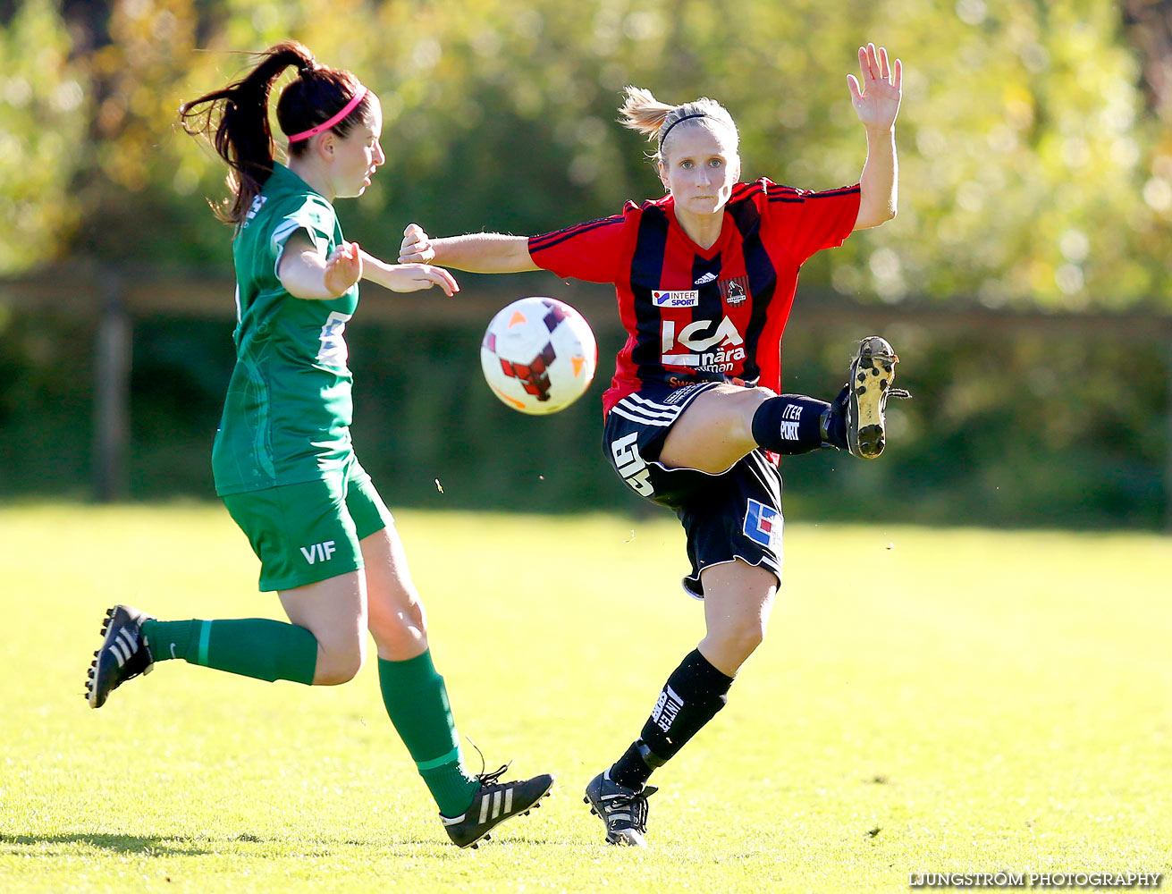 Våmbs IF-Ulvåkers IF 3-2,dam,Claesborgs IP,Skövde,Sverige,Fotboll,,2015,122376