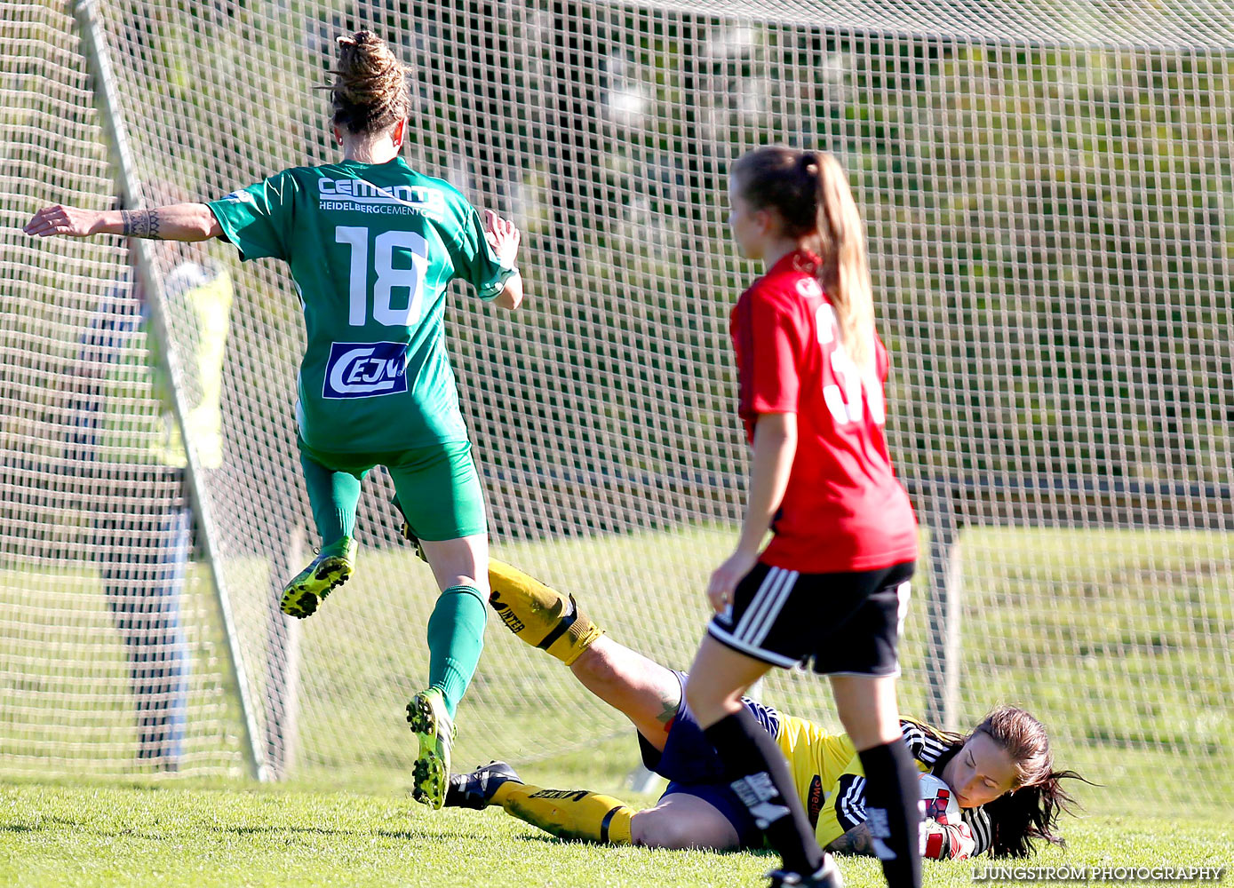 Våmbs IF-Ulvåkers IF 3-2,dam,Claesborgs IP,Skövde,Sverige,Fotboll,,2015,122389