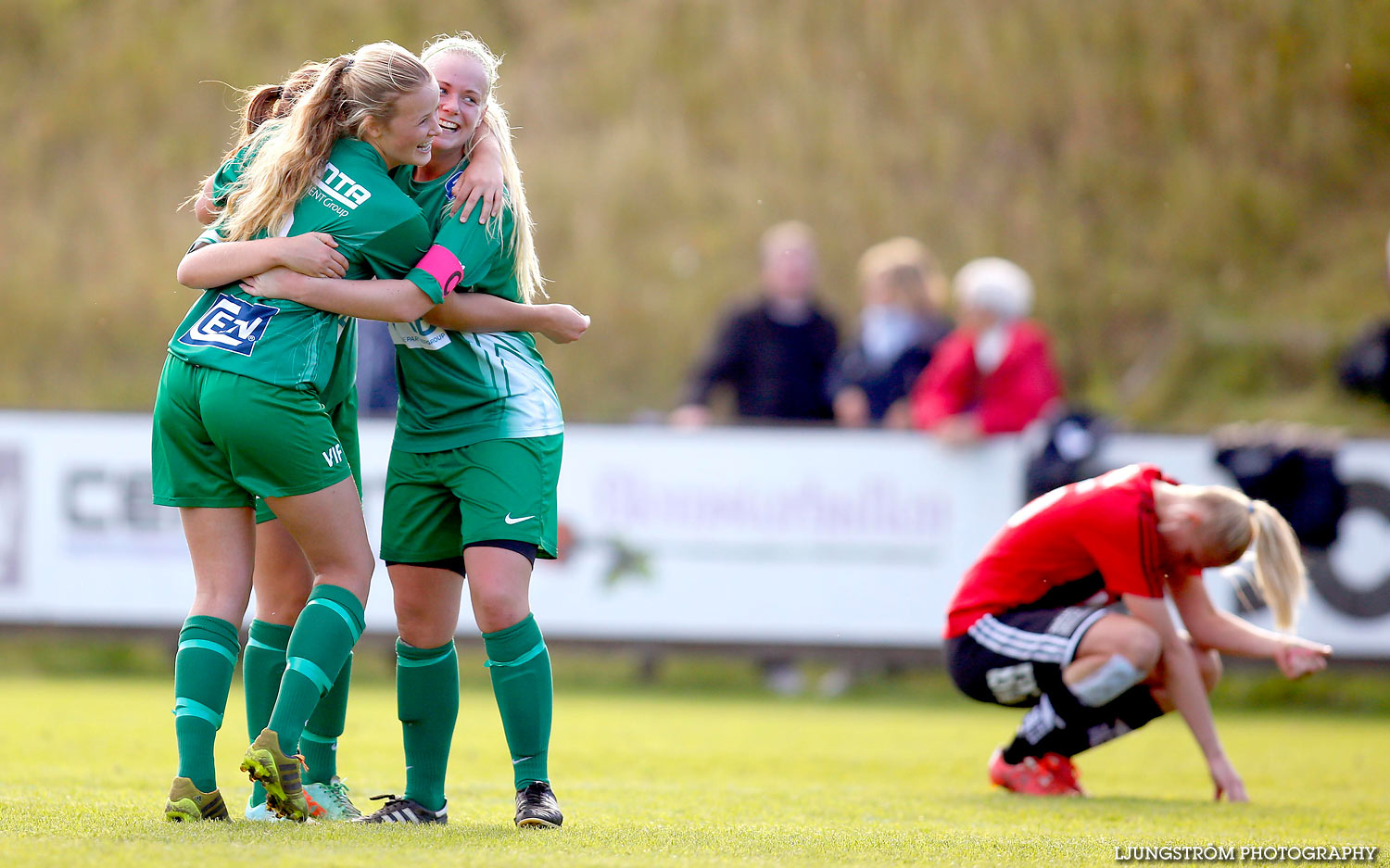 Våmbs IF-Ulvåkers IF 3-2,dam,Claesborgs IP,Skövde,Sverige,Fotboll,,2015,122451