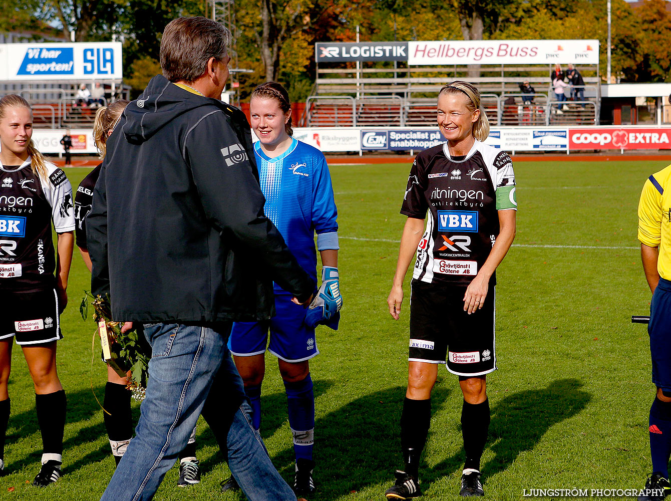 Skövde KIK-Stenungsunds IF 1-1,dam,Södermalms IP,Skövde,Sverige,Fotboll,,2015,129883