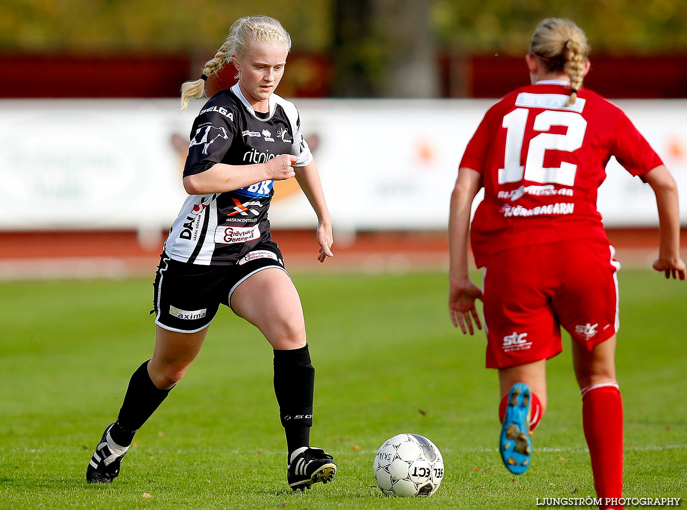 Skövde KIK-Stenungsunds IF 1-1,dam,Södermalms IP,Skövde,Sverige,Fotboll,,2015,129976