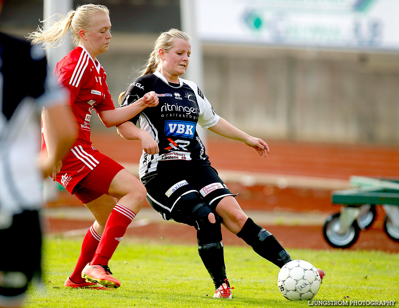 Skövde KIK-Stenungsunds IF 1-1,dam,Södermalms IP,Skövde,Sverige,Fotboll,,2015,129985