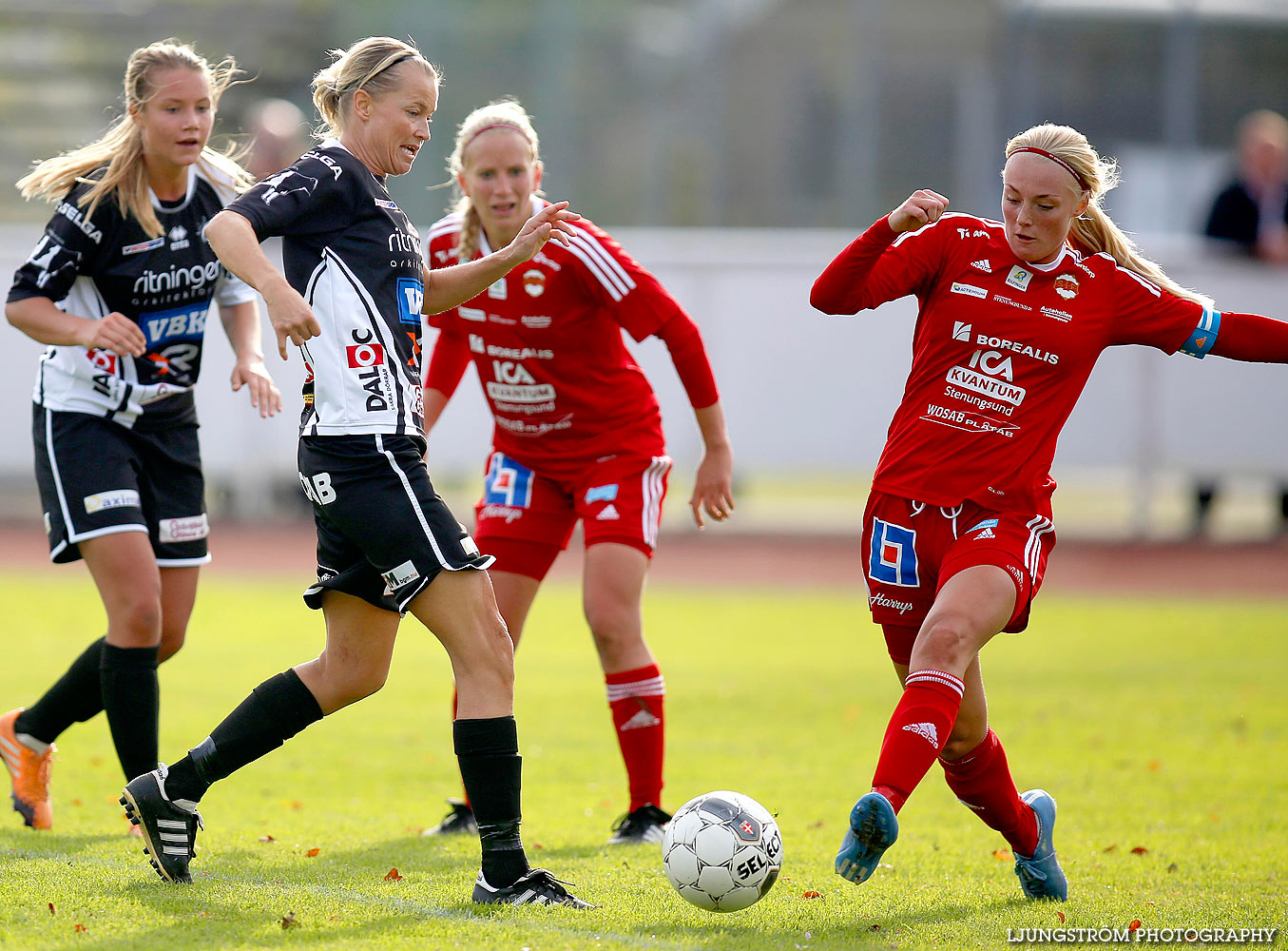 Skövde KIK-Stenungsunds IF 1-1,dam,Södermalms IP,Skövde,Sverige,Fotboll,,2015,130004