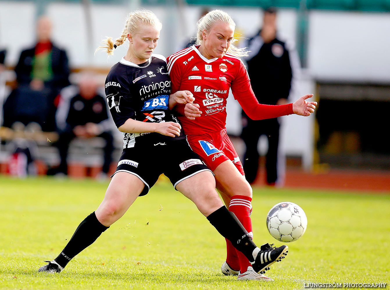 Skövde KIK-Stenungsunds IF 1-1,dam,Södermalms IP,Skövde,Sverige,Fotboll,,2015,130010