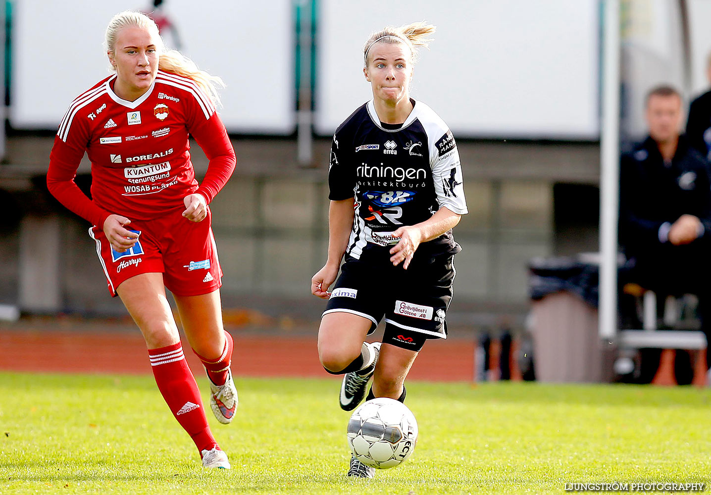 Skövde KIK-Stenungsunds IF 1-1,dam,Södermalms IP,Skövde,Sverige,Fotboll,,2015,130011