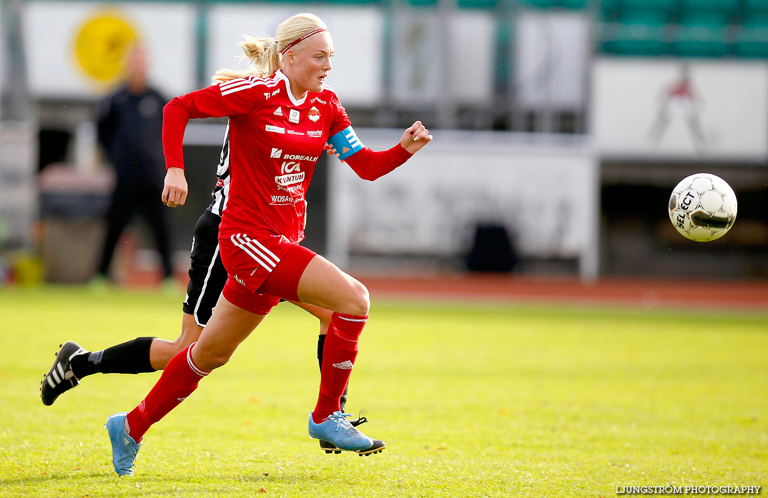 Skövde KIK-Stenungsunds IF 1-1,dam,Södermalms IP,Skövde,Sverige,Fotboll,,2015,130023