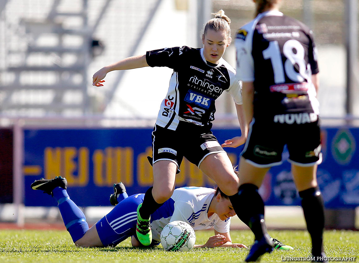 Skövde KIK-IFK Skoghall DF 1-1,dam,Södermalms IP,Skövde,Sverige,Fotboll,,2016,137156