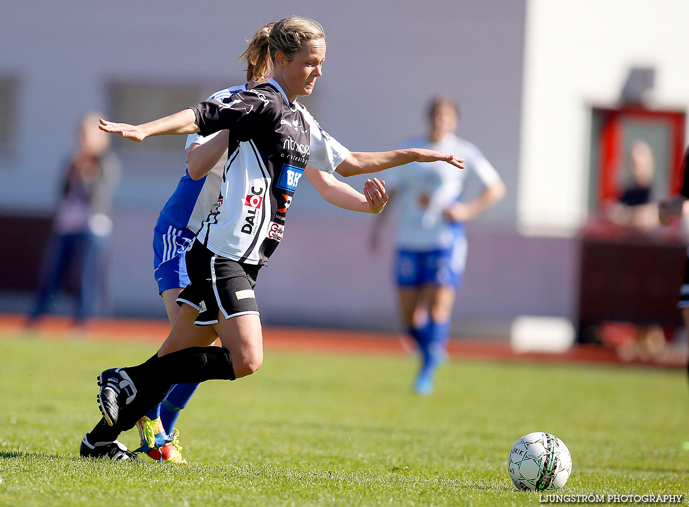 Skövde KIK-IFK Skoghall DF 1-1,dam,Södermalms IP,Skövde,Sverige,Fotboll,,2016,137222