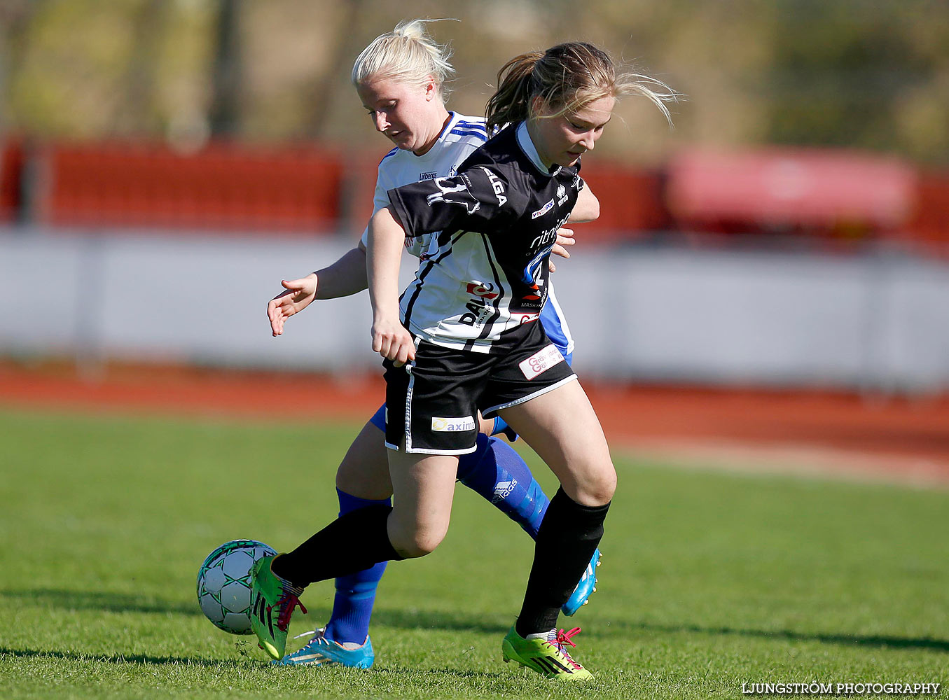 Skövde KIK-IFK Skoghall DF 1-1,dam,Södermalms IP,Skövde,Sverige,Fotboll,,2016,137236