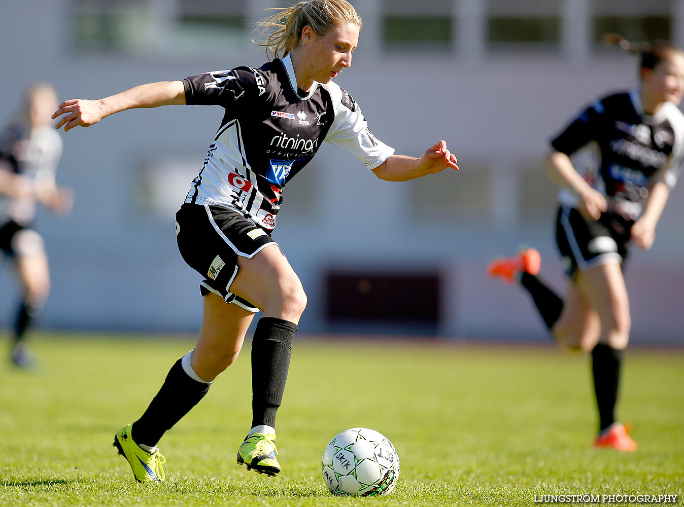 Skövde KIK-IFK Skoghall DF 1-1,dam,Södermalms IP,Skövde,Sverige,Fotboll,,2016,137245