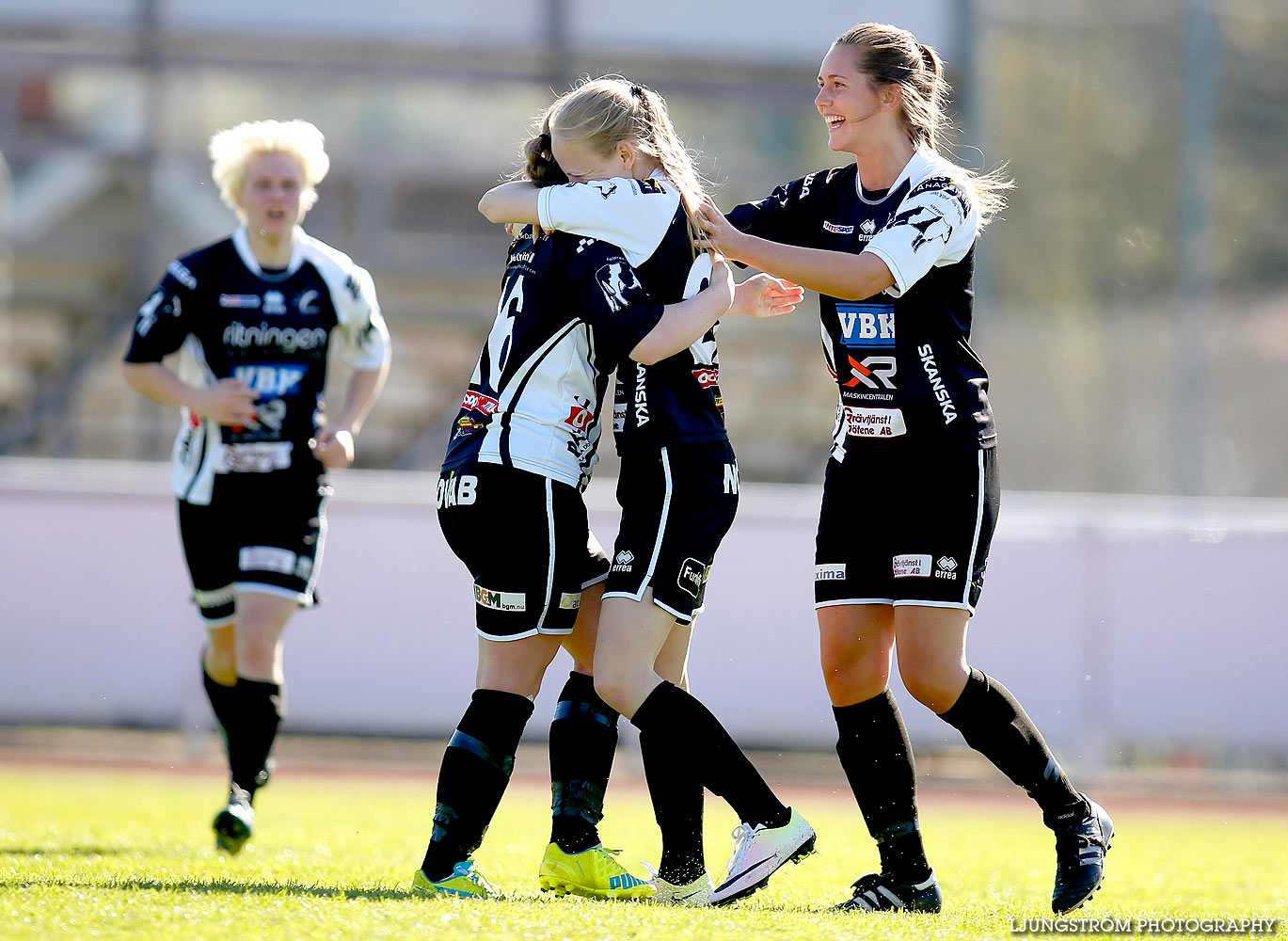 Skövde KIK-IFK Skoghall DF 1-1,dam,Södermalms IP,Skövde,Sverige,Fotboll,,2016,137271