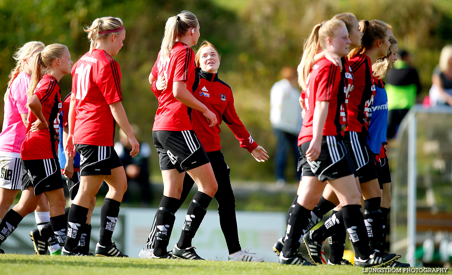 Våmbs IF-Ulvåkers IF 2-2,dam,Claesborgs IP,Skövde,Sverige,Fotboll,,2016,140824