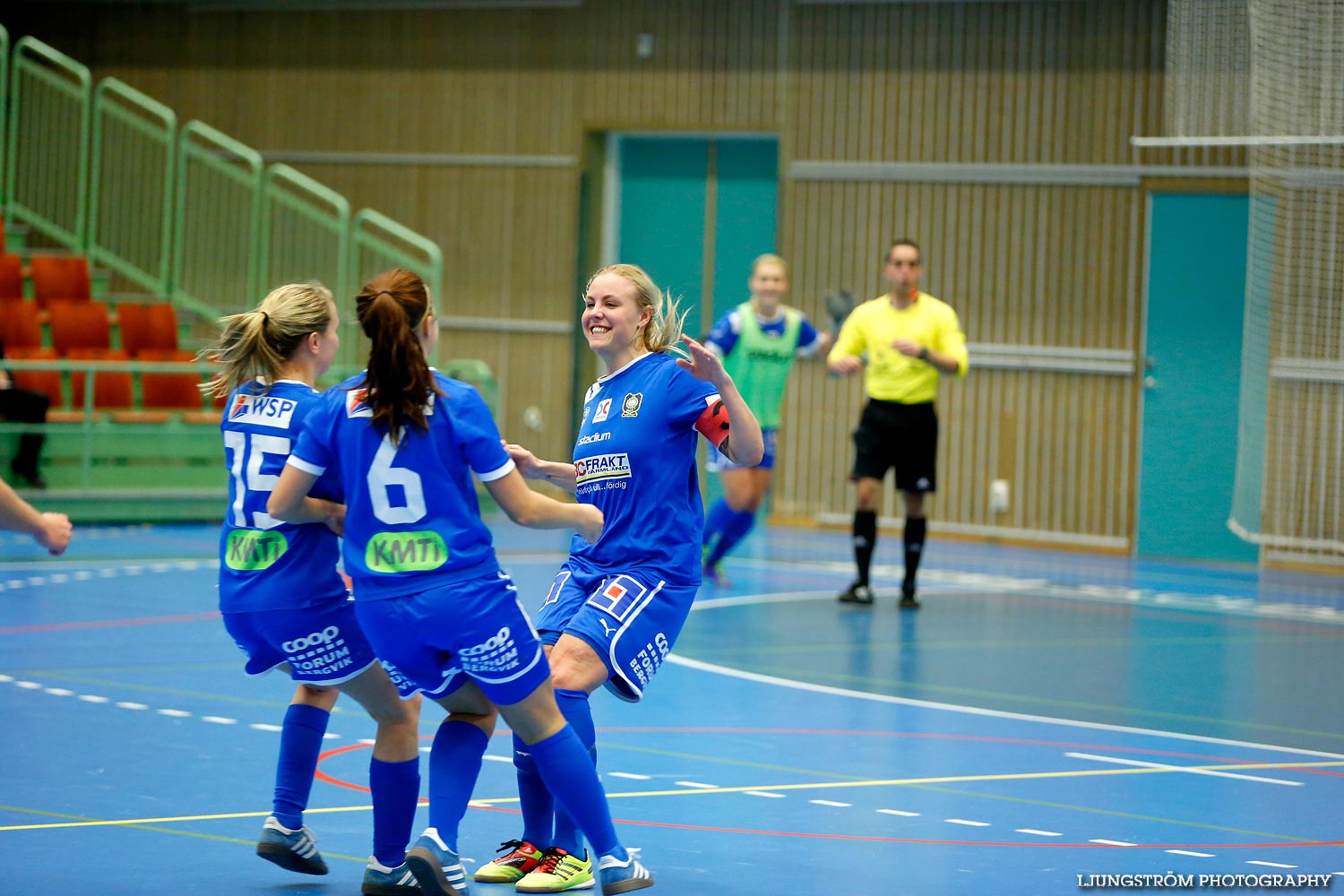 Skövde Futsalcup Damer A-FINAL Falköpings KIK-QBIK,dam,Arena Skövde,Skövde,Sverige,Skövde Futsalcup 2013,Futsal,2013,99950