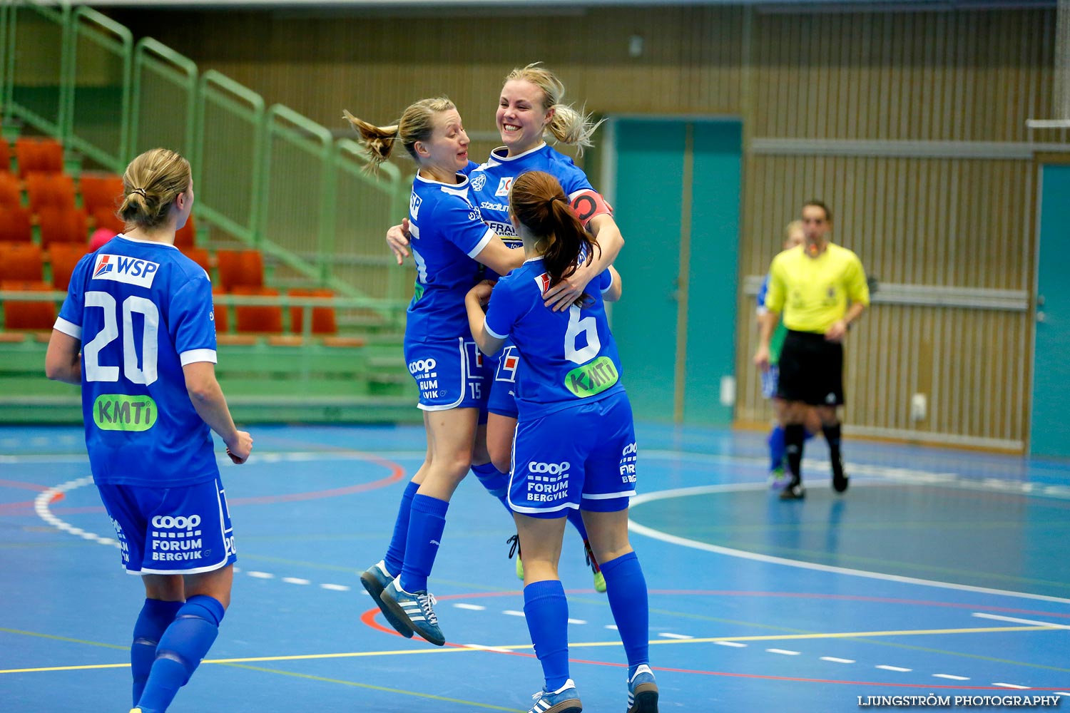 Skövde Futsalcup Damer A-FINAL Falköpings KIK-QBIK,dam,Arena Skövde,Skövde,Sverige,Skövde Futsalcup 2013,Futsal,2013,99952