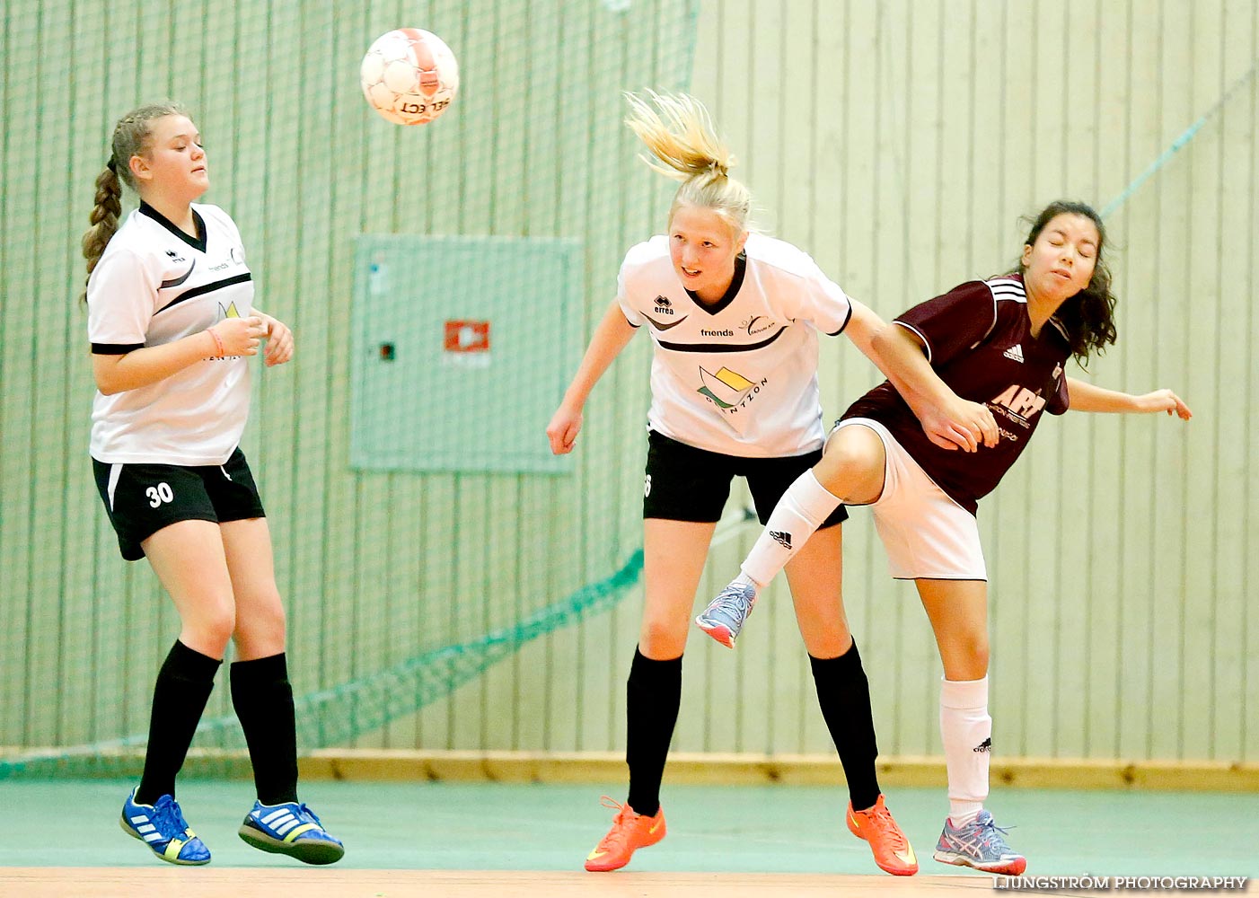 Oden Cup F16 Skövde KIK vit-ÅsarpTrädet Redväg 0-1,dam,Frejahallen,Falköping,Sverige,Futsal,,2014,96151