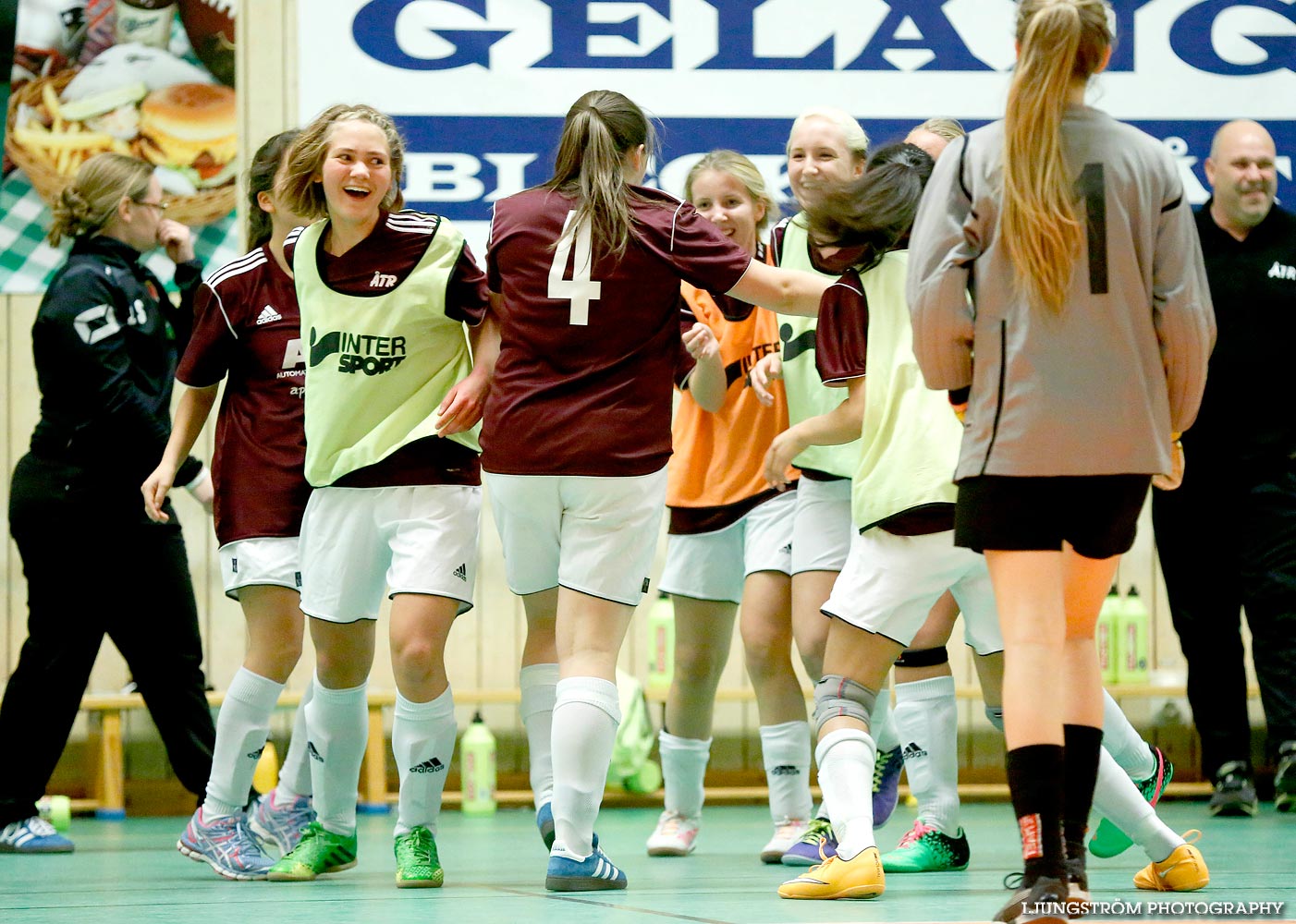 Oden Cup F16 Skövde KIK vit-ÅsarpTrädet Redväg 0-1,dam,Frejahallen,Falköping,Sverige,Futsal,,2014,96192