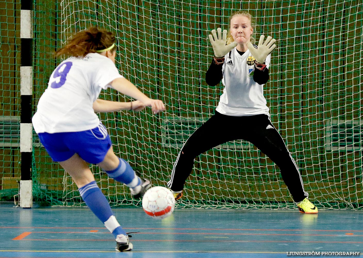 Möbelcupen 1/4-final IFK Tidaholm-Fagersanna IF/Mölltorp-Breviks AIF 2-3,dam,Tibro Sporthall,Tibro,Sverige,Futsal,,2015,103963